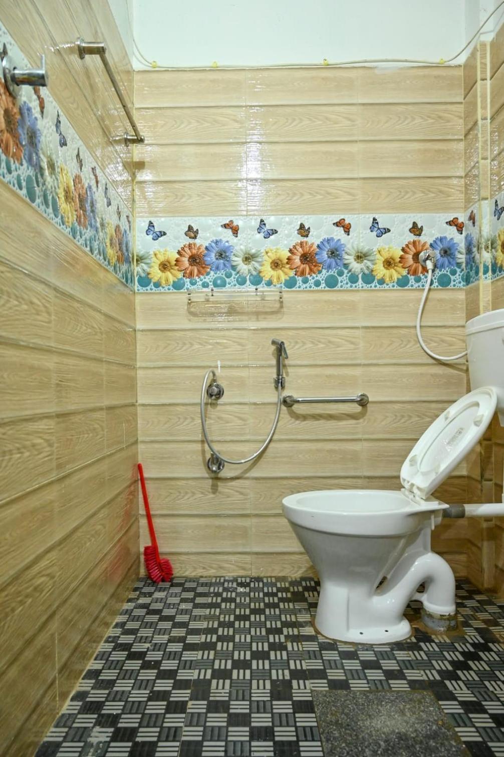 The Shadaxari Nilaya Hotel Гокарна Екстериор снимка